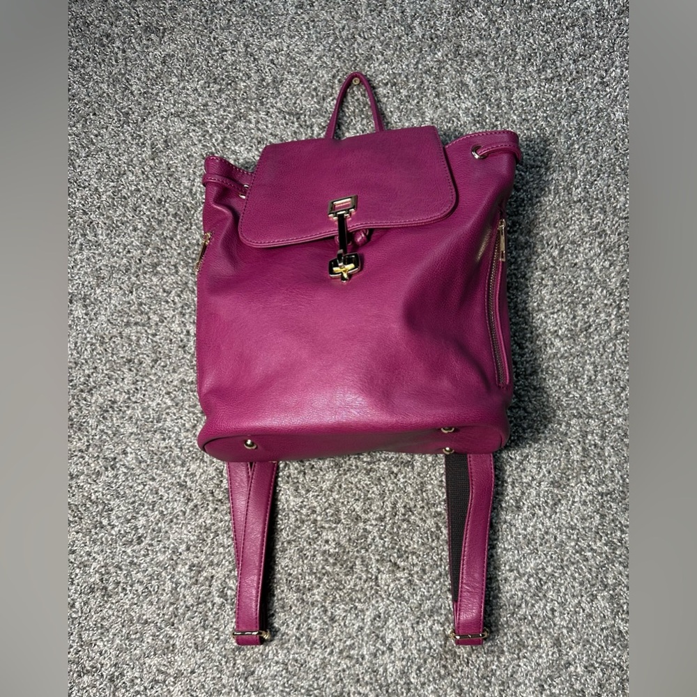 NWT Jeren Washed Vegan Leather Backpack - Picture 8 of 11